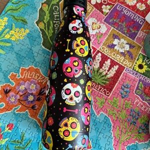 Sugar Skull Insulated Water Bottle